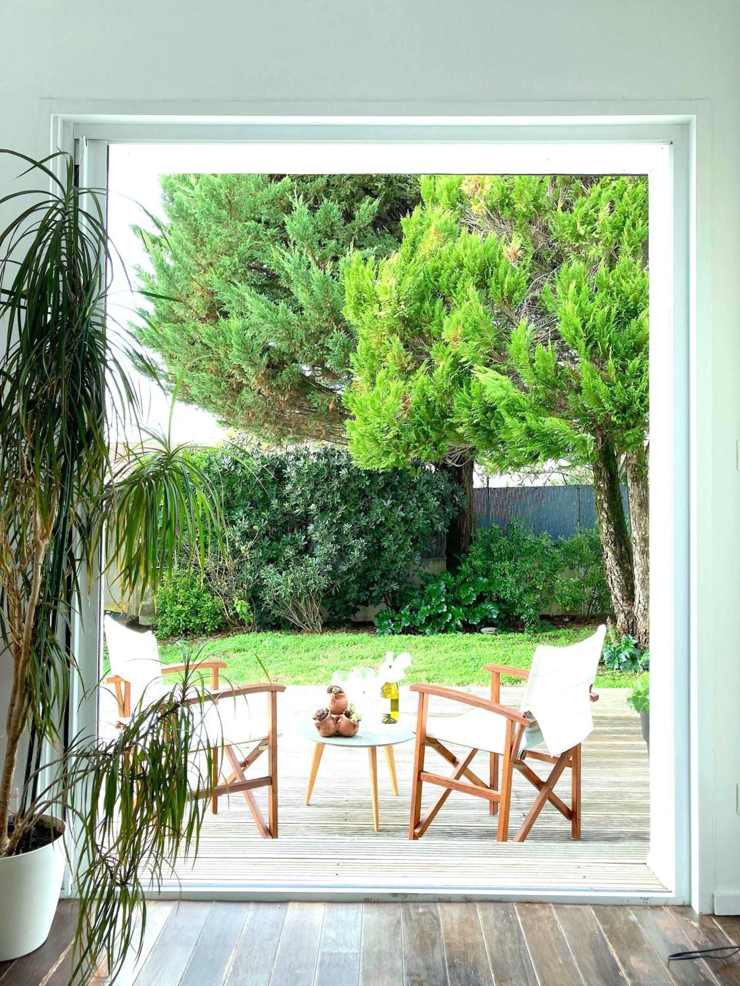 Maison Centre Ville Avec Jardin , Terrasse, Et Garage Velos ลาโรแชล ภายนอก รูปภาพ